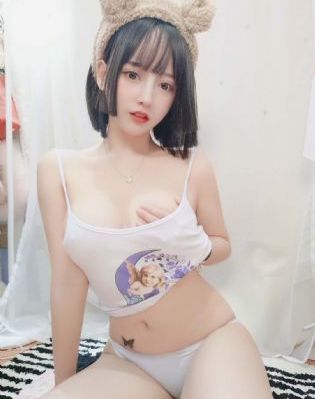 不扣钮的女孩_国产剧超清免费观看